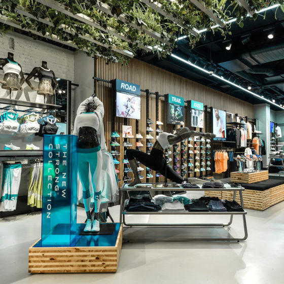 asics philadelphia premium outlets